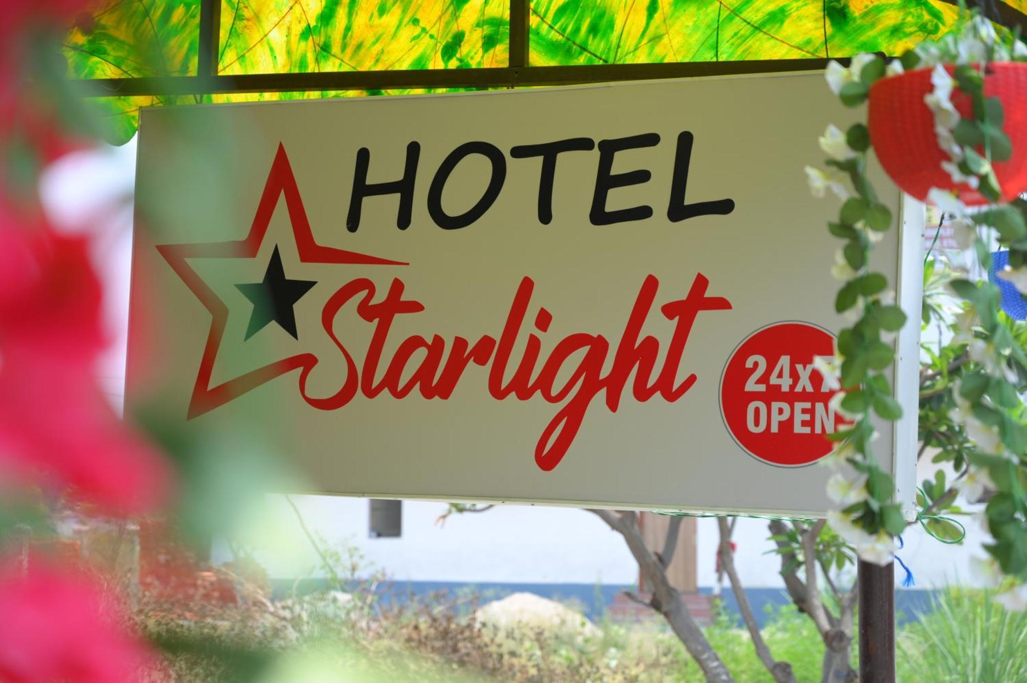 Hotel Starlight Meerut Exterior foto